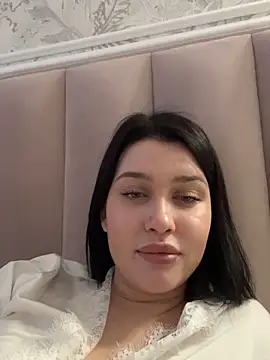 KikiWatson live sex cam