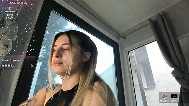 Ella_Vee live sex cam