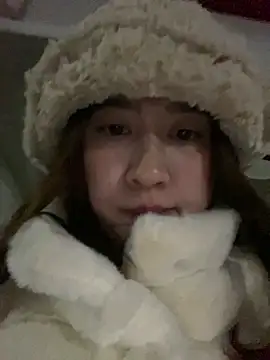 Liliya-77 live sex cam