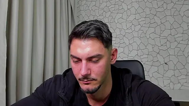 ClintMasters live sex cam