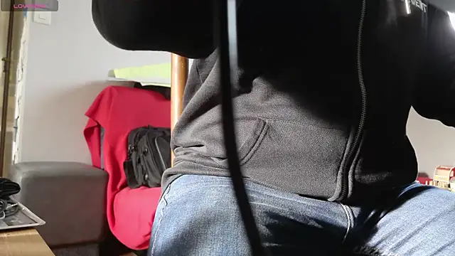 IndienTiger live sex cam