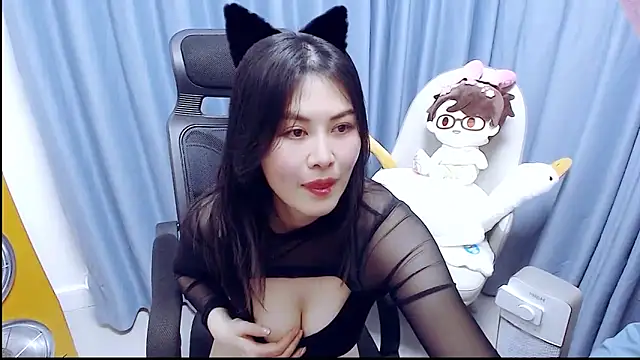 Little-sweet live sex cam