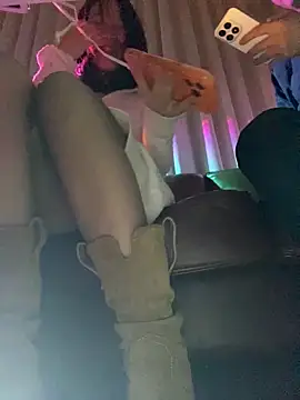 littleqiu9 live sex cam