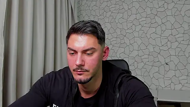 ClintMasters live sex cam