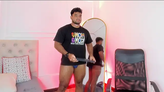 Big_furry_bear13 live sex cam