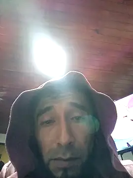 weedmanhot28 live sex cam