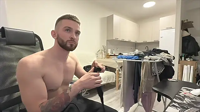 Marselle_Laker live sex cam