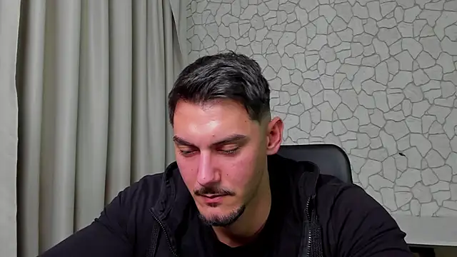 ClintMasters live sex cam