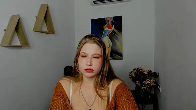 SweetDaylight's cam snapshot