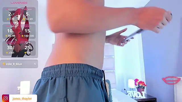 Thayler_jones live sex cam