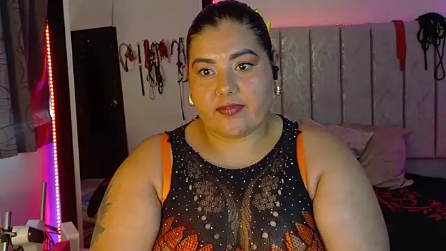 AndreaKinky's cam snapshot