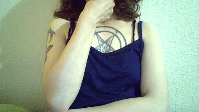 CELEna098rs707's cam snapshot