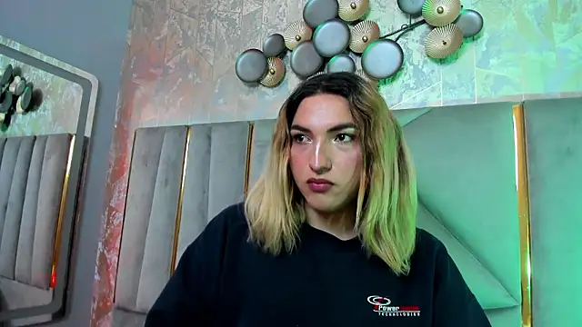 TomLondon_ live sex cam