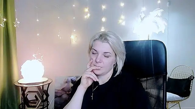 EvaEvals's cam snapshot