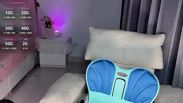 stripchat-yaoyao's cam snapshot