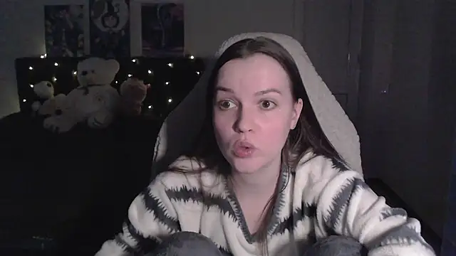 Little_flowers's cam snapshot