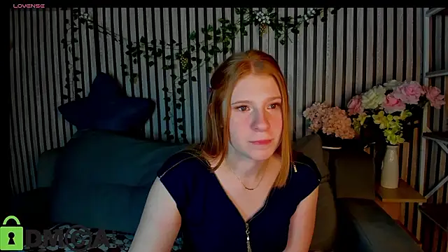 Sally_Ange1's cam snapshot