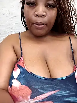 BeverlyQueen14's cam snapshot