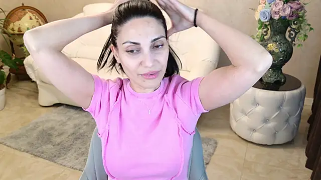 LovelyBeatrice's cam snapshot