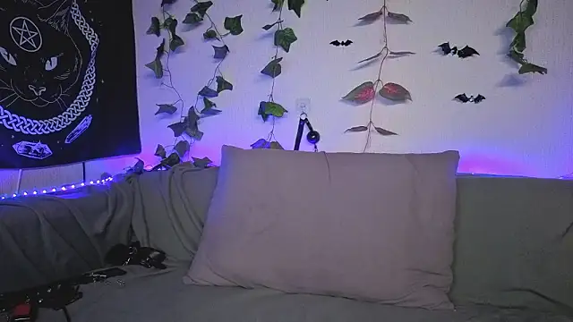 kawai_kittypus's cam snapshot