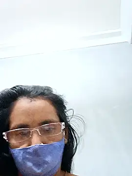 sanjana077's cam snapshot