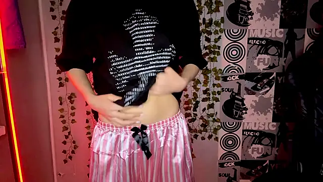 helgicuteness's cam snapshot