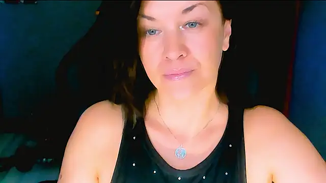 AnaMills's cam snapshot