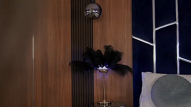 Talia_Lure's cam snapshot