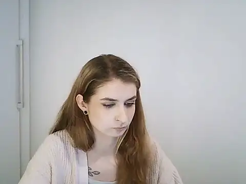 NinaBlond1's cam snapshot