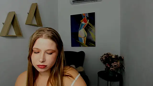 SweetDaylight's cam snapshot