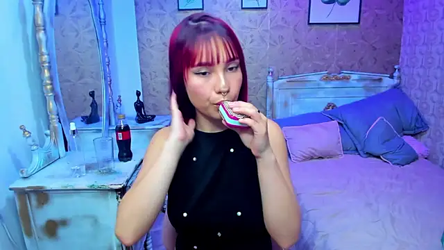 Megane_whitte's cam snapshot