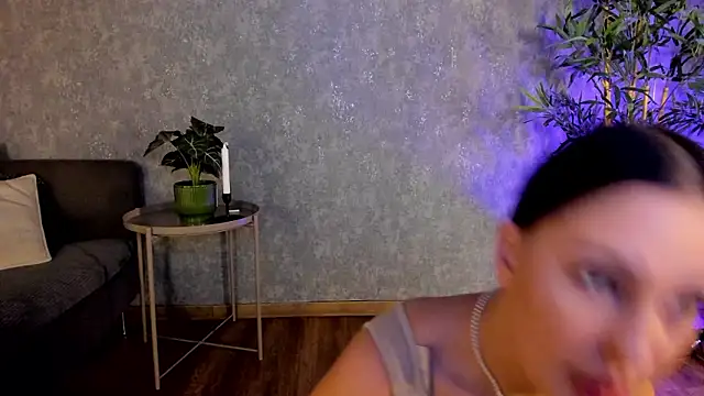 MiaHartx's cam snapshot