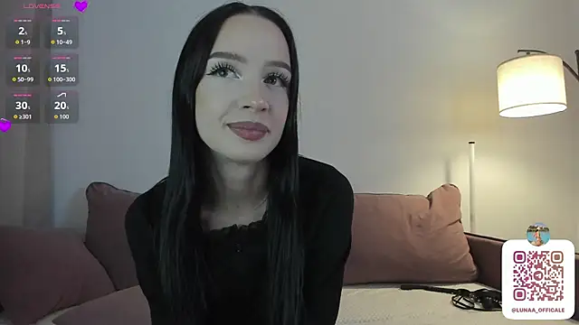 flora_off live sex cam