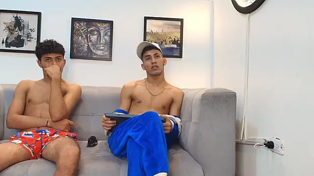 DIAMOND_BLACKS live sex cam