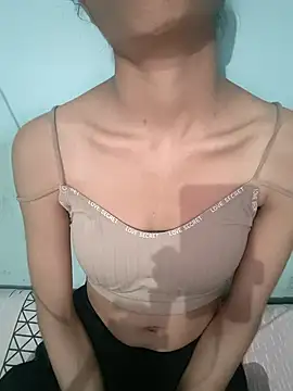 alisha_khan1's cam snapshot