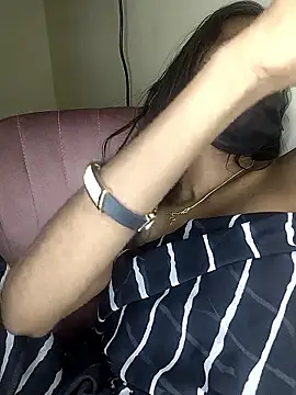 Marathi_amruta1's cam snapshot