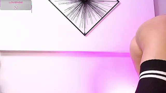 Rosse_Baker_'s cam snapshot