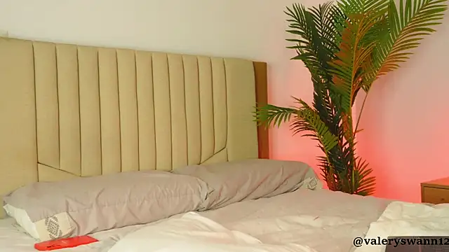 Valery_Swan1's cam snapshot