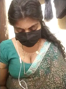 Nithiila's cam snapshot