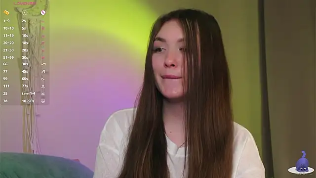 AlinaOrf's cam snapshot