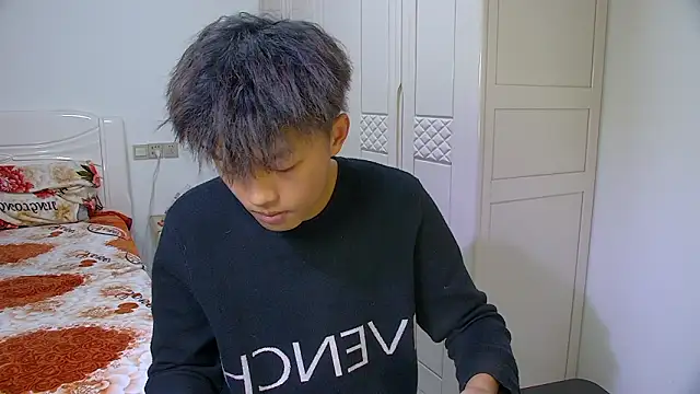 Chocolates-001 live sex cam