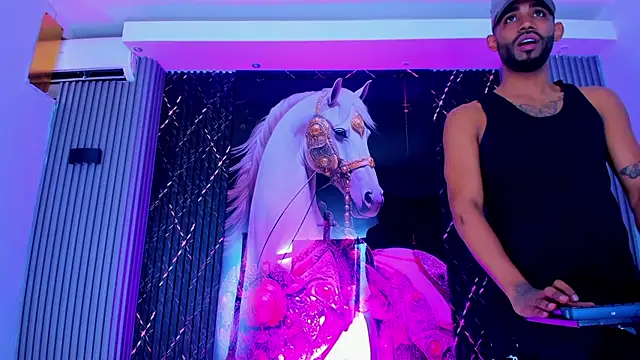 The_Gods_In_Diamonds live sex cam