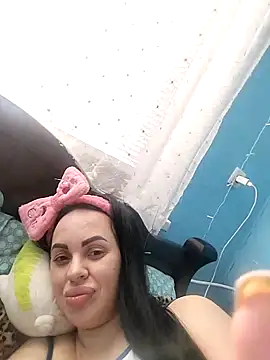 Stefaniyaxq's cam snapshot