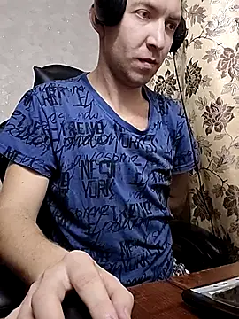 _uncle_Mitya-43_'s cam snapshot