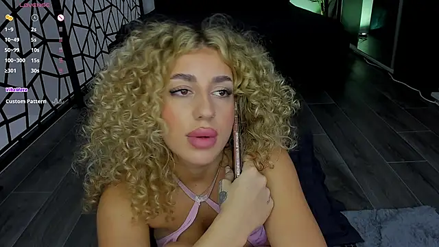 SugarPixiee's cam snapshot