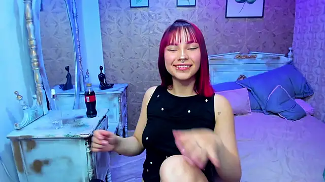 Megane_whitte's cam snapshot