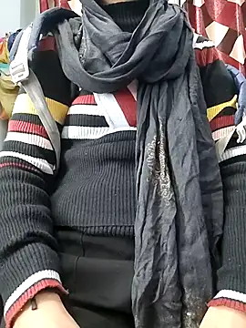 Ruhi_07 live sex cam