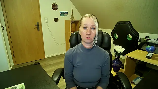 koralchi's cam snapshot