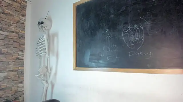 savana_rios's cam snapshot