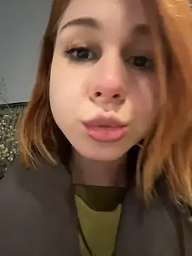 RosieSecret live sex cam